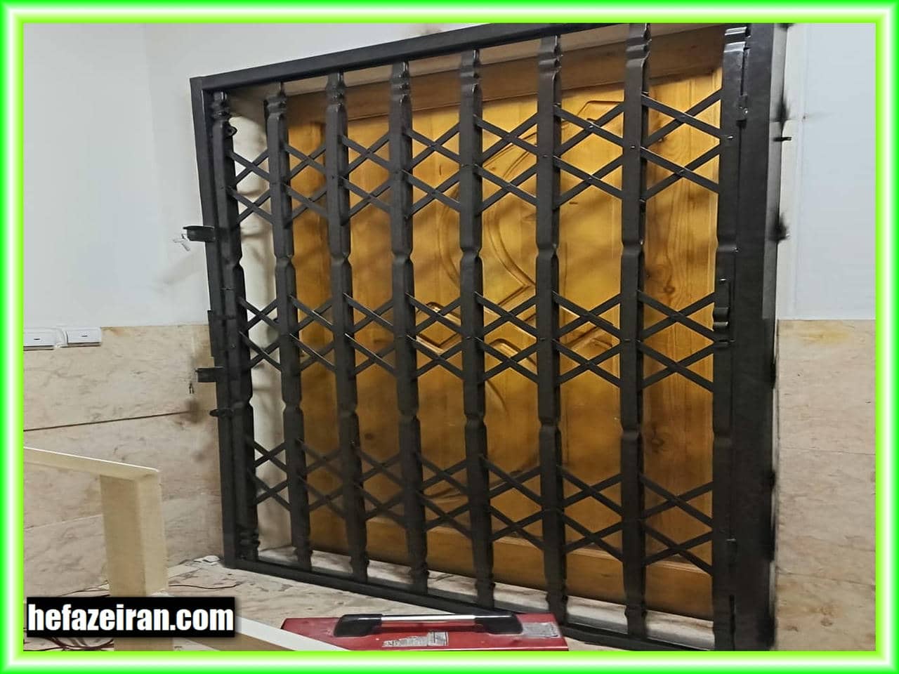 تأثیر طراحی و رنگ بر کارایی حفاظ آکاردئونی