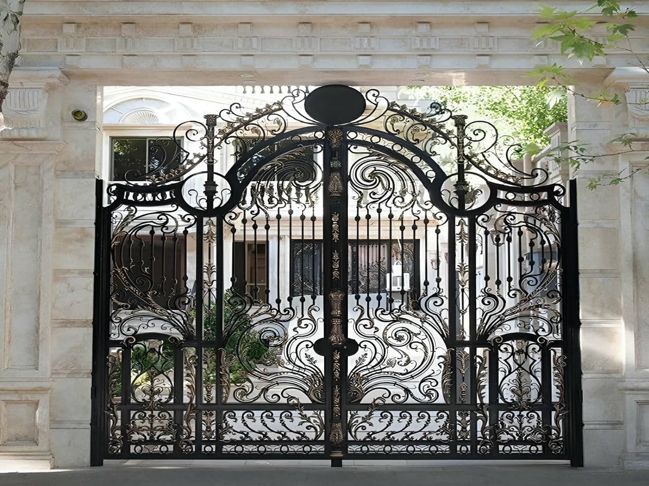 مراحل اصلی تولید درب فرفورژه