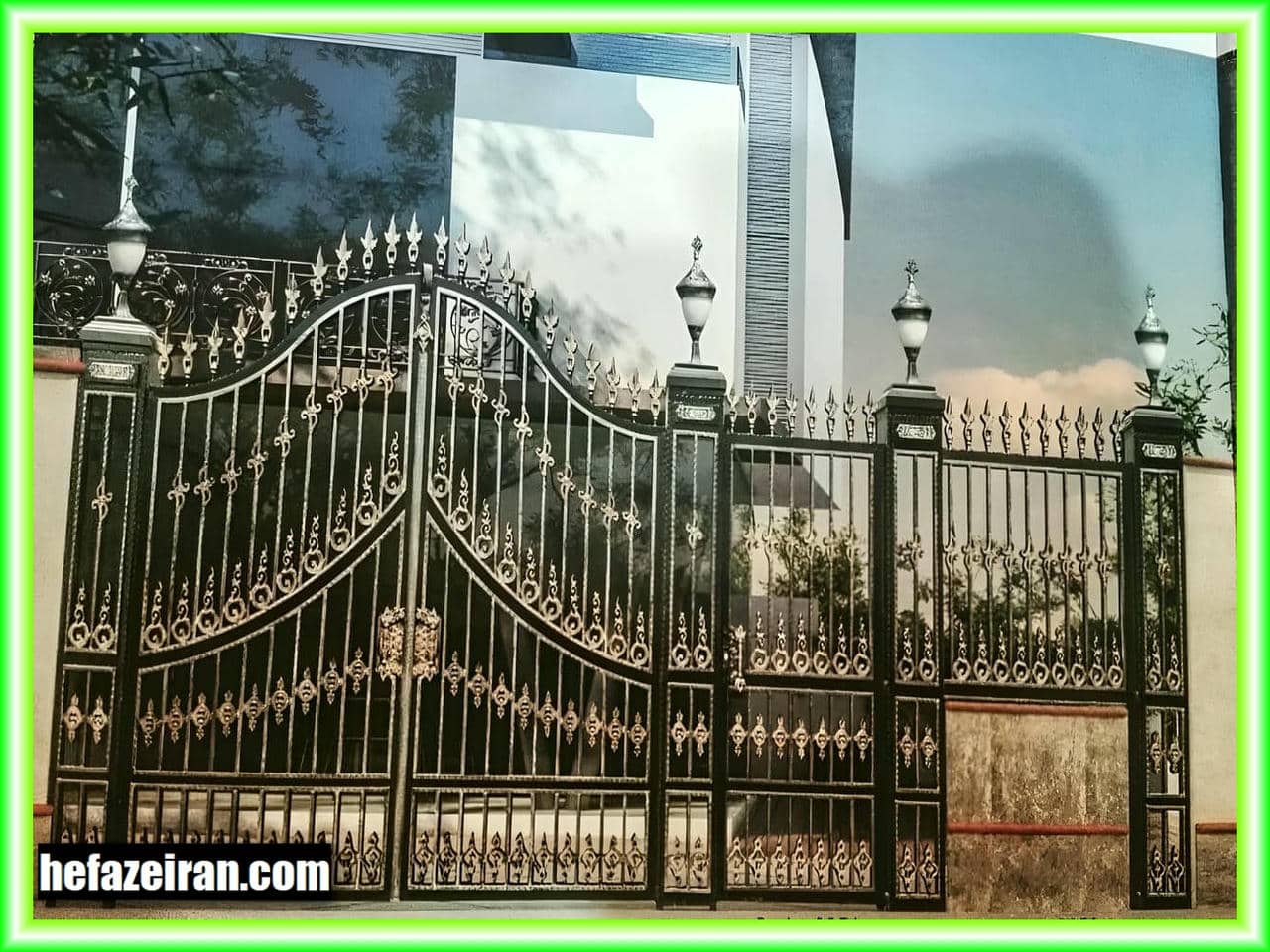 درب فرفورژه با طراحی خاص
