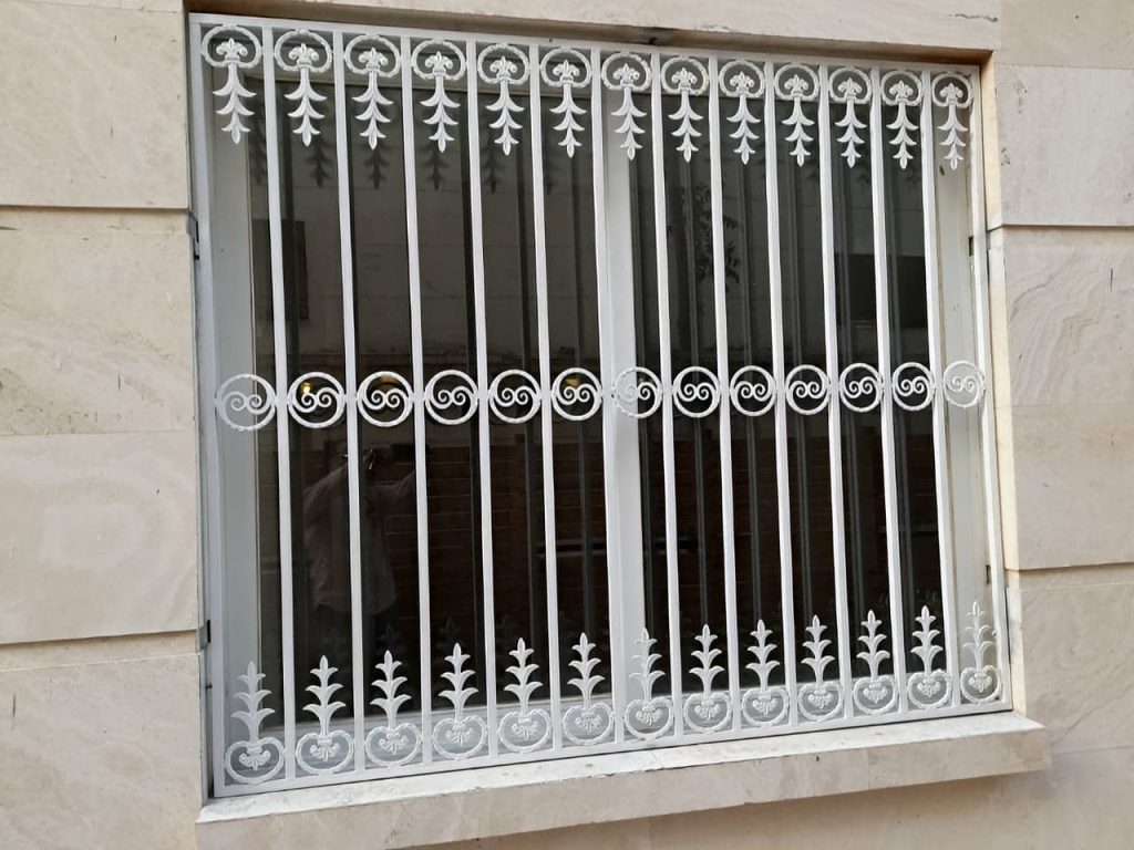 حفاظ پنجره چیست؟