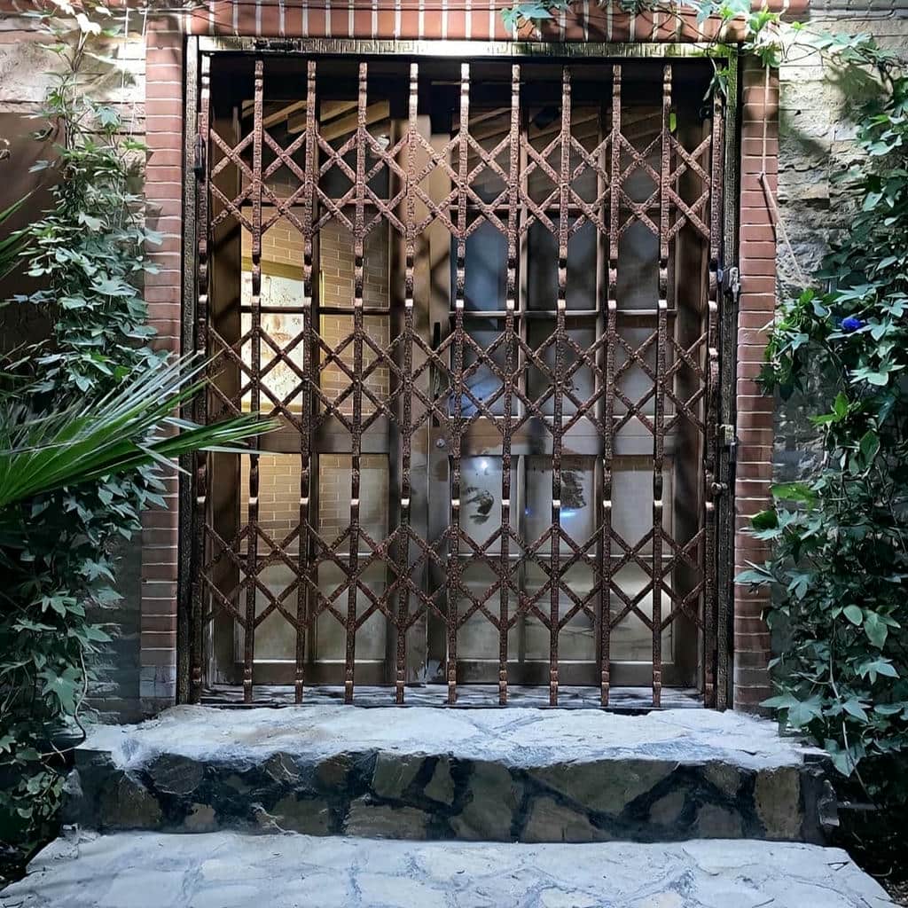 خرید درب آکاردئونی فلزی