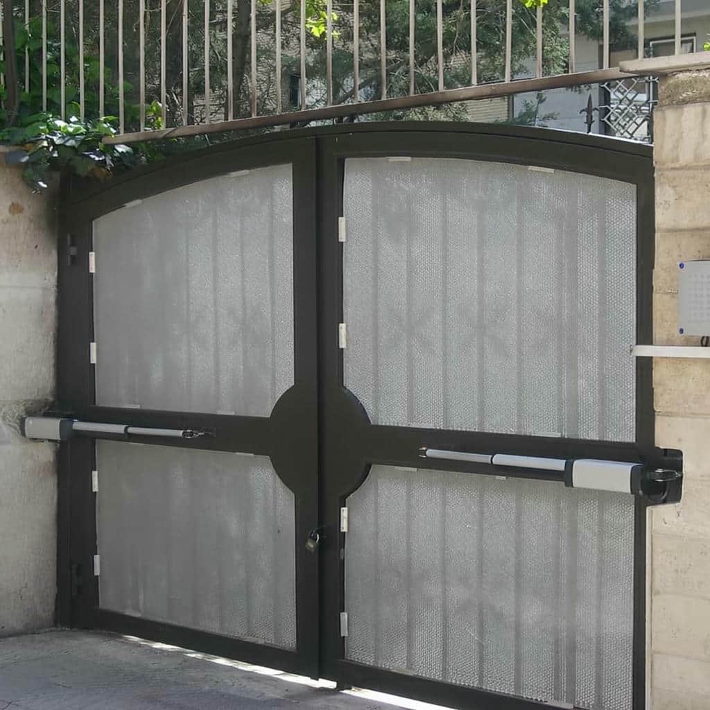 نصب جک درب پارکینگ اتوماتیک استاندارد در ایلام