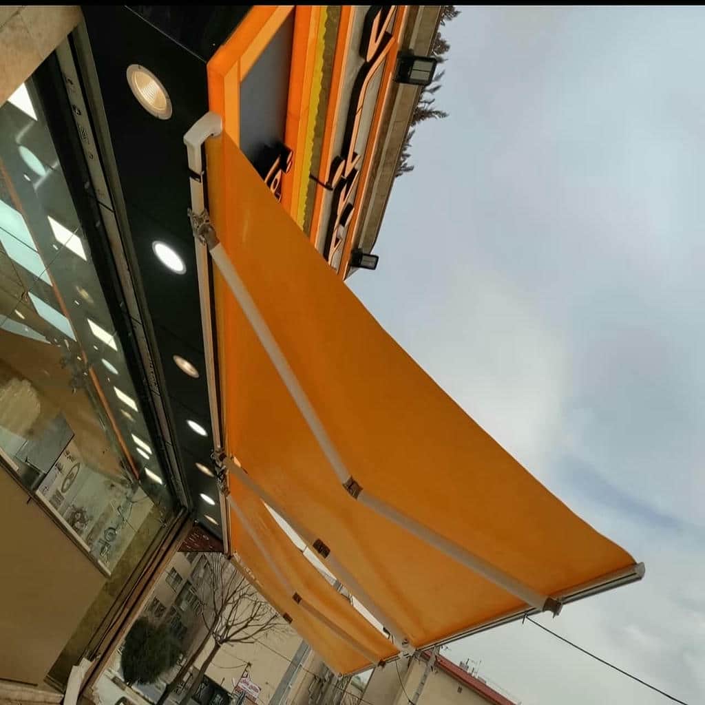 نصب سایبان برقی بازویی اتوماتیک ضدUV در اردبیل