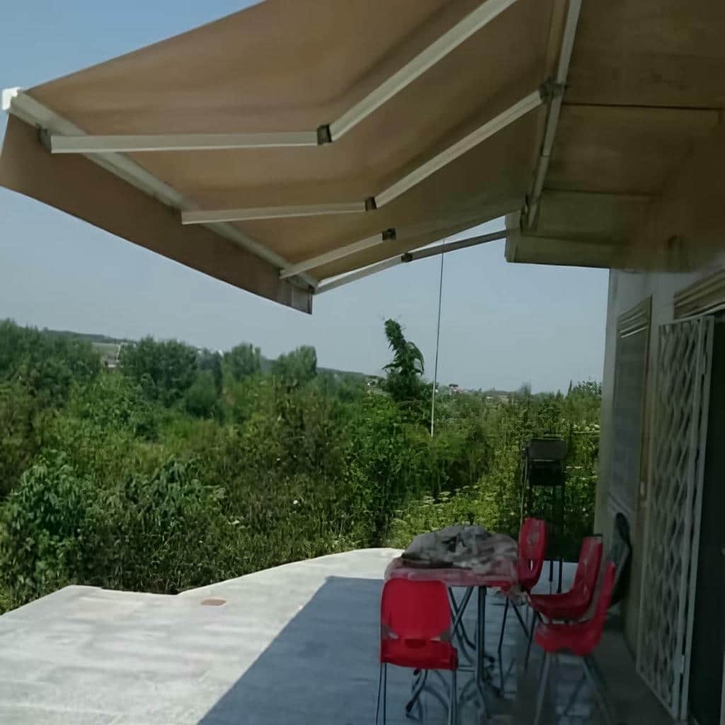 سایبان برقی در یزد