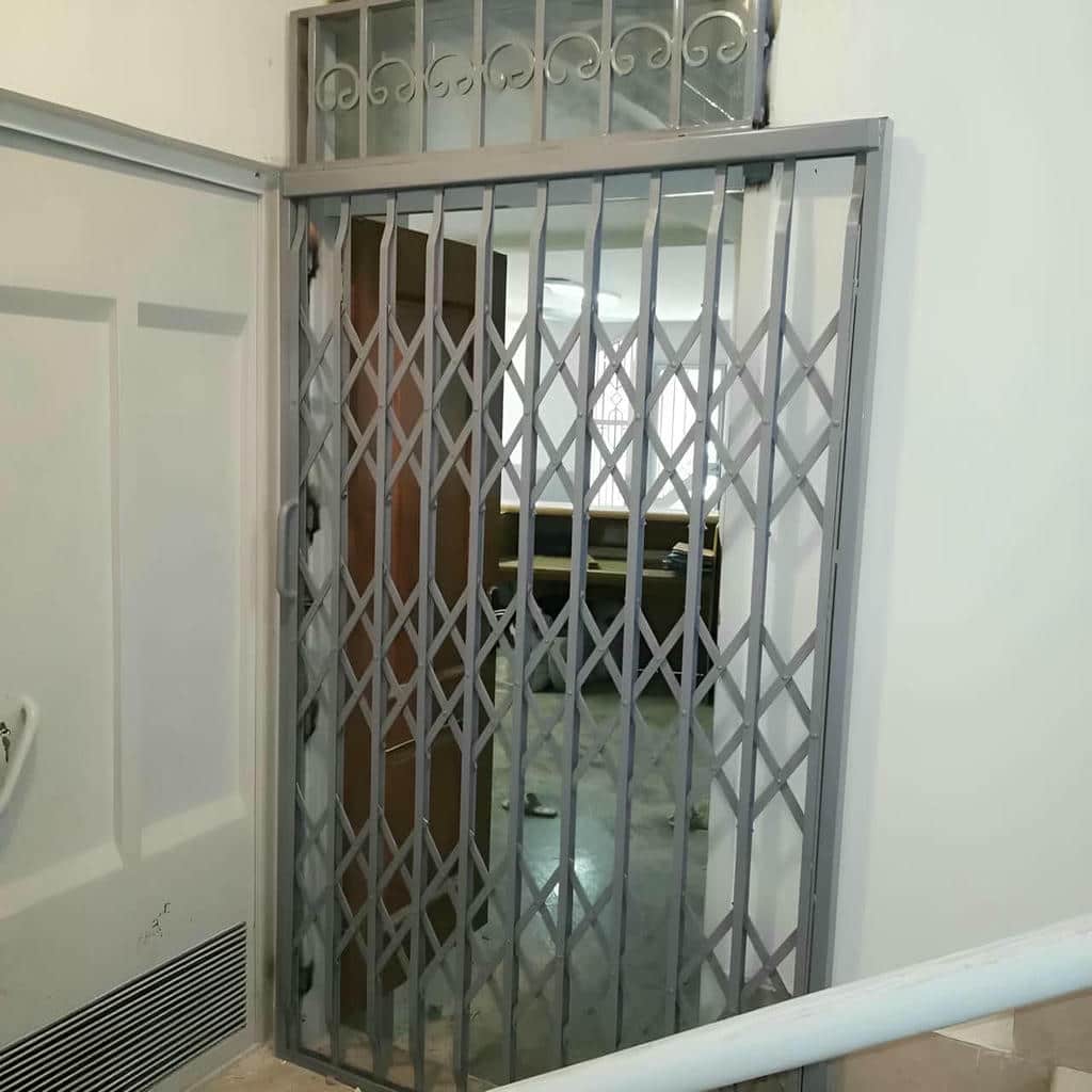 کارخانه درب آکاردئونی فولادی در کرمان