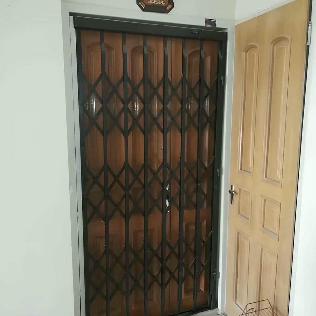 کارخانه درب آکاردئونی فولادی در قشم
