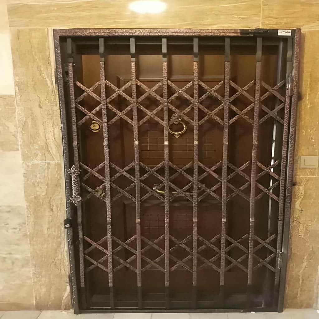 فروش درب آکاردئونی تمام گل در بندرعباس