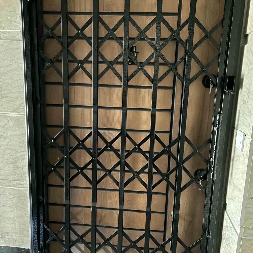 فروش درب آکاردئونی تمام گل در قائمشهر