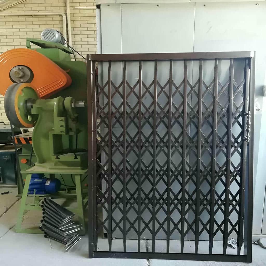 خرید درب آکاردئونی دوگل در بیرجند