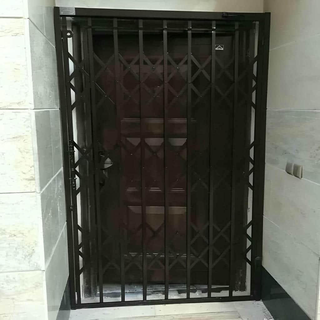 قیمت درب آکاردئونی سه گل در قشم