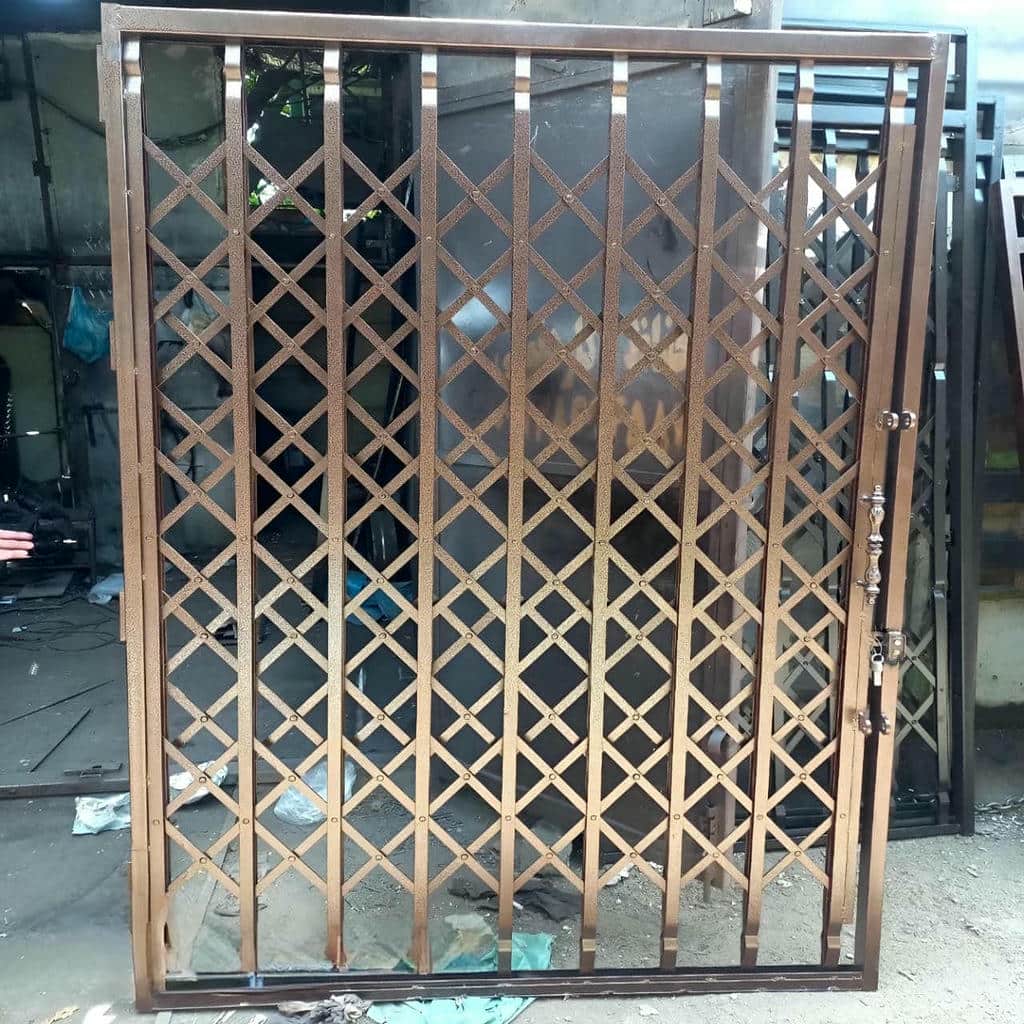 کارخانه درب آکاردئونی فولادی در ساری