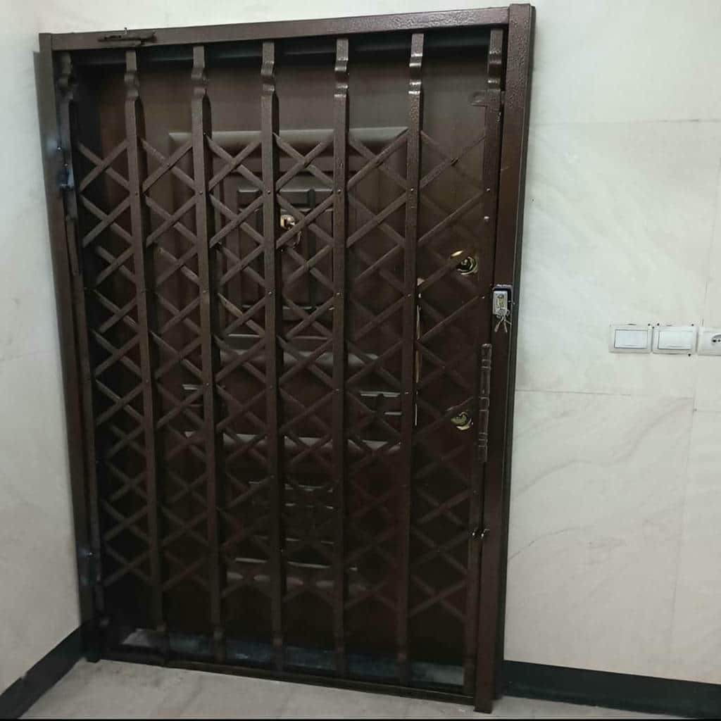 قیمت درب آکاردئونی سه گل در قم