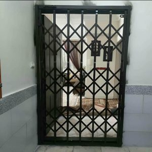 درب آکاردئونی در اشتهارد