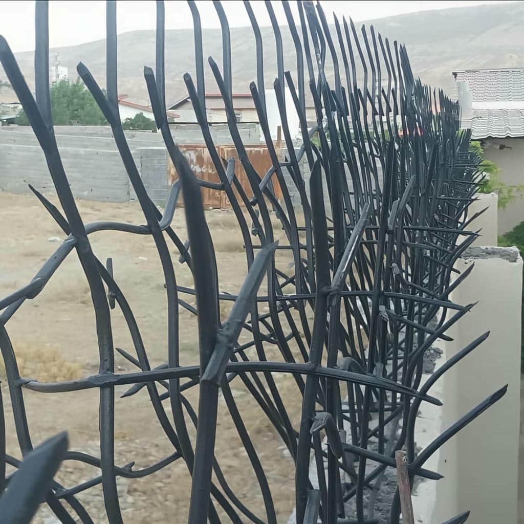 نصب حفاظ شاخ گوزنی تراکم بالا در فیروزکوه