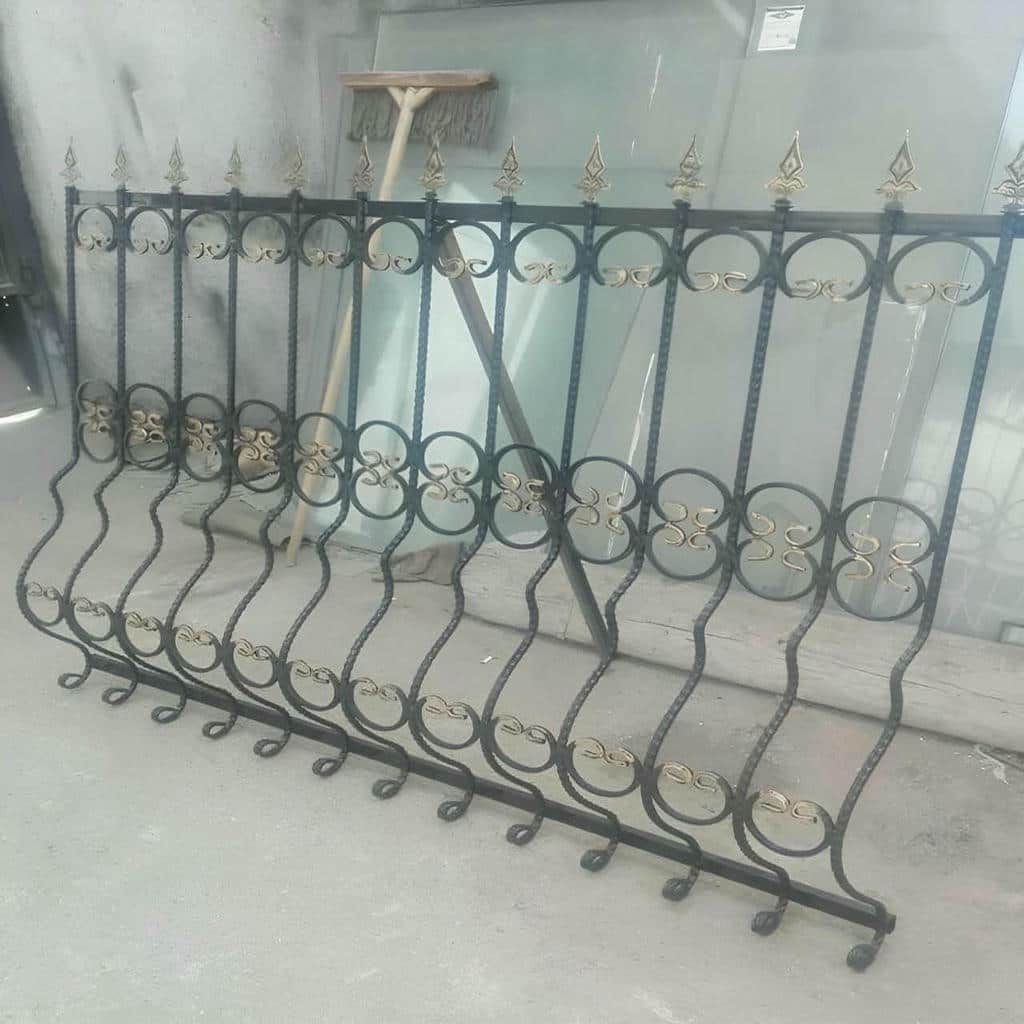کارخانه حفاظ پنجره فولادی در عظیمیه کرج