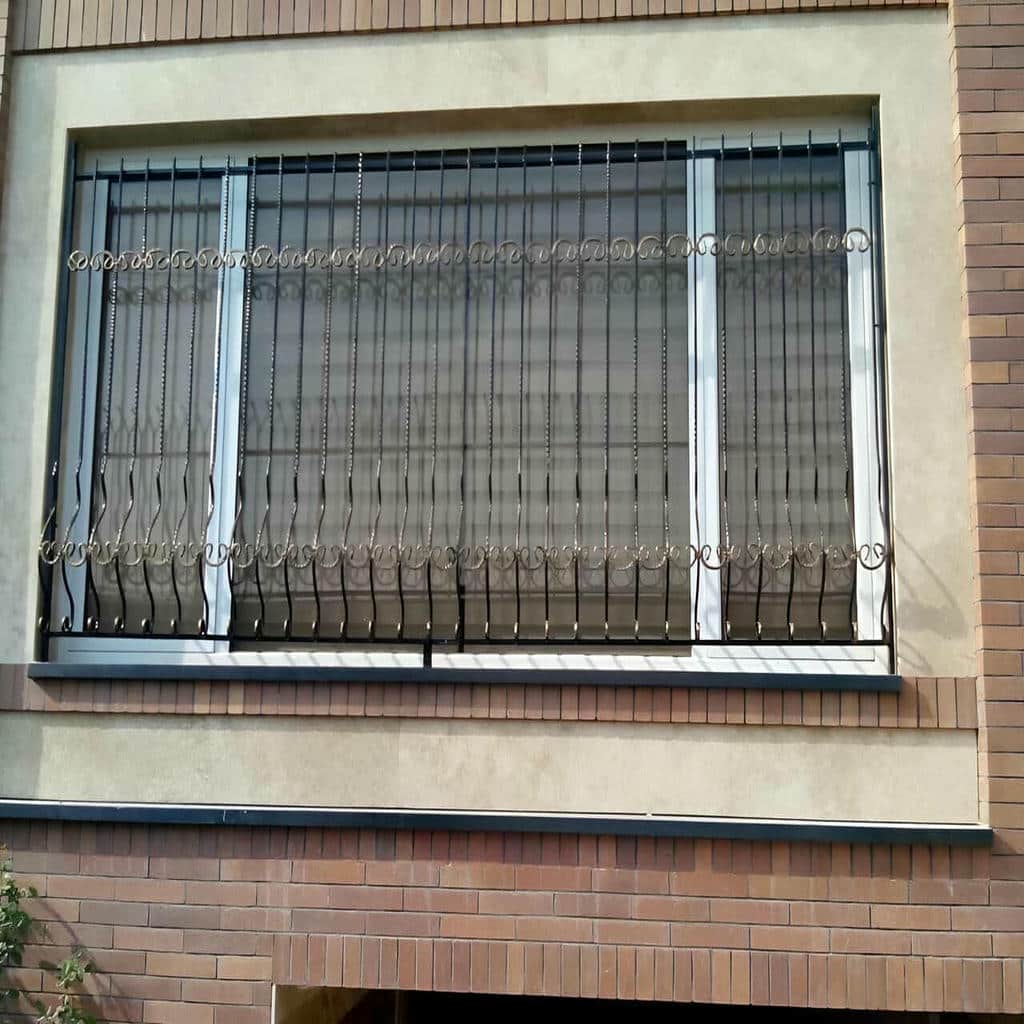 کارخانه حفاظ پنجره پروفیل تقویت‌شده در بندر انزلی