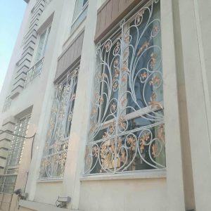 حفاظ پنجره در لواسان