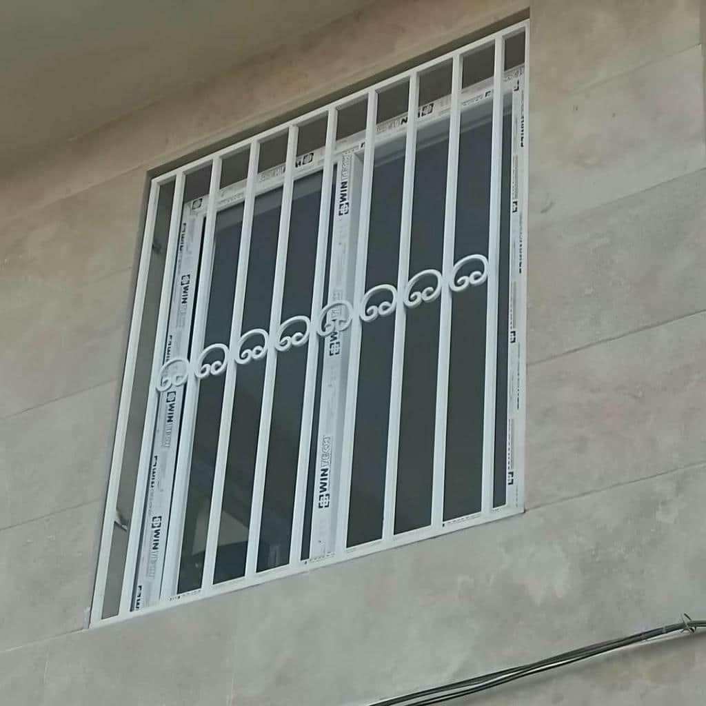 خرید حفاظ پنجره ساده در شهرکرد