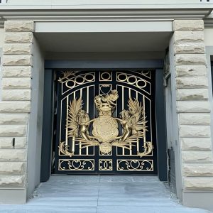 درب حیاط در استان مازندران