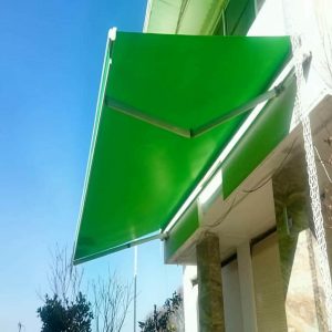 سایبان برقی بازویی اتوماتیک در استان گیلان