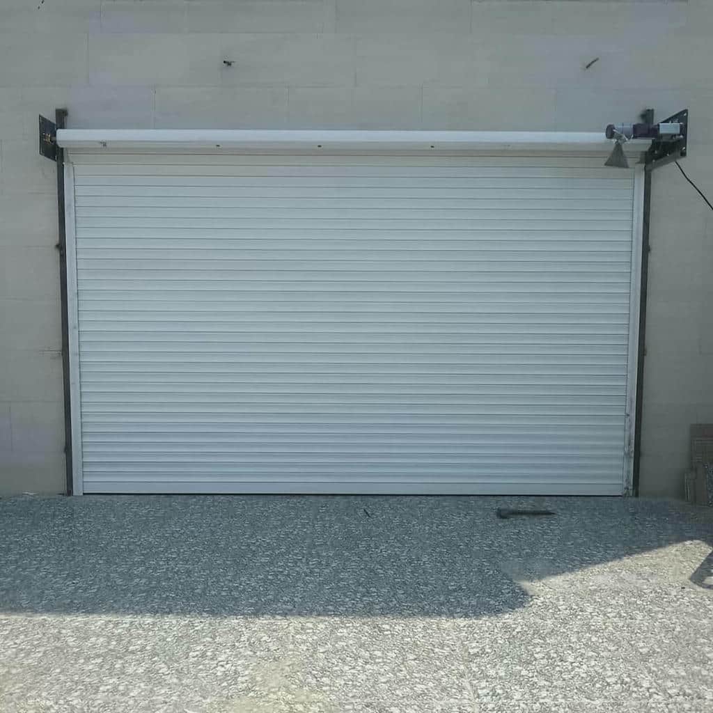 کرکره برقی و کرکره دستی با ریل تراز شده