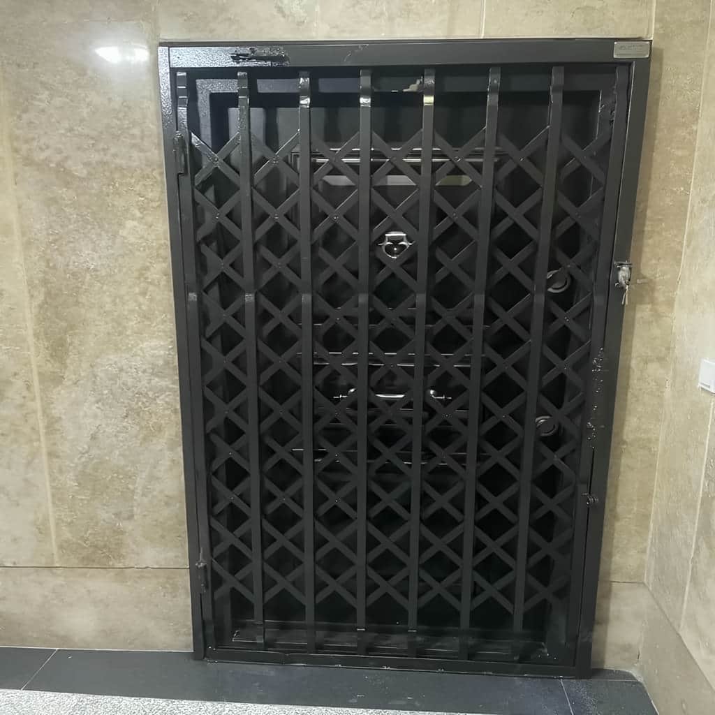 خرید درب آکاردئونی قفل مخفی کتابی با محفظه ایمن