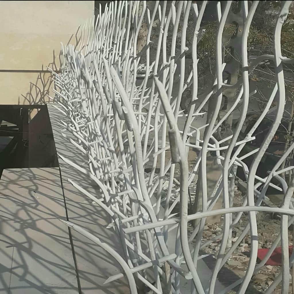 حفاظ دیوار شیک روی سنگ تراورتن با پوشش مقاوم فضای باز