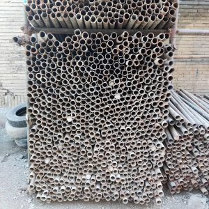 داربست هیئتی با سایه بان پارچه ای برای عزاداران داربست هیئتی با سایه بان پارچه ای برای عزاداران