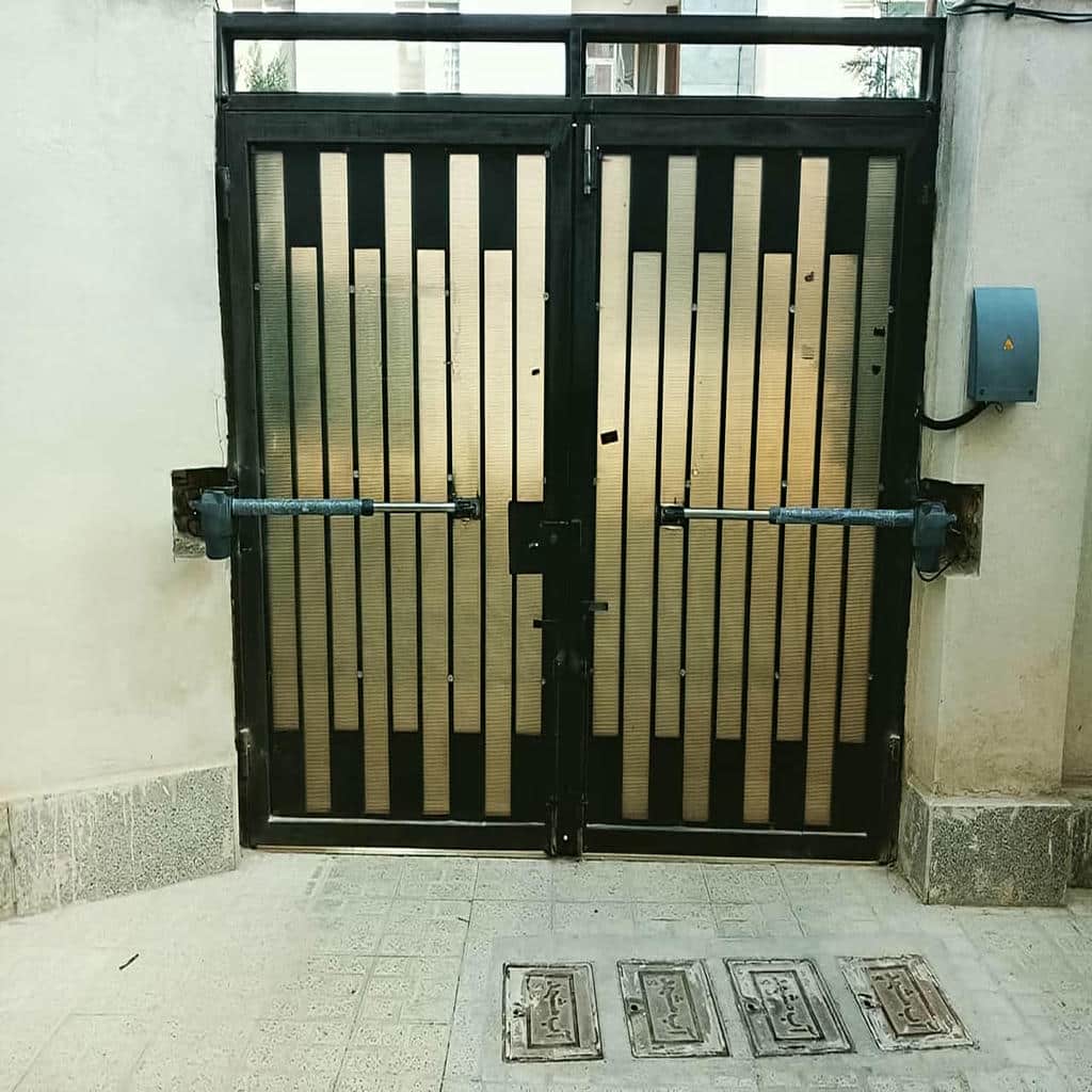 مدل سفارش جک درب پارکینگ هیدرولیک صنعتی برای پروژه صنعتی