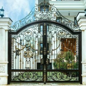 6 مدل درب پارکینگ طرح چوب ترموود