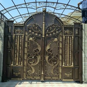 8 نمونه درب پارکینگ سنگین شاسی دوبل