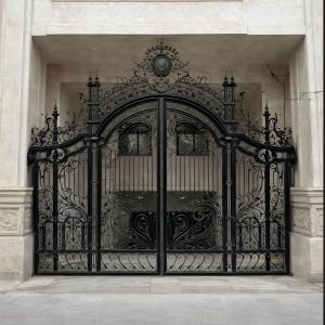 10 مدل درب فلزی ریلی باغ