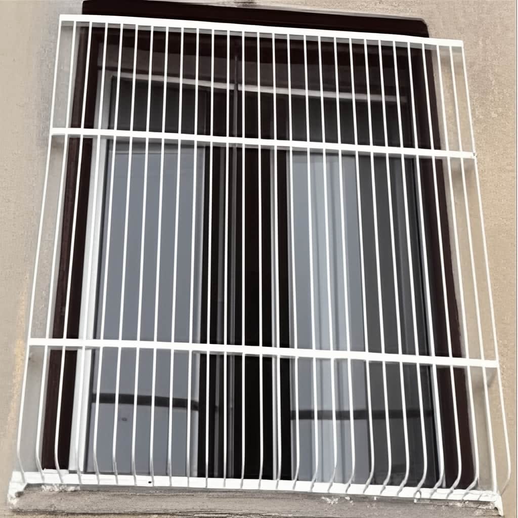 حفاظ پنجره ثابت فرفورژه با طرح زیبا