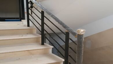 نرده استیل بالکن با طراحی مدرن فلزی