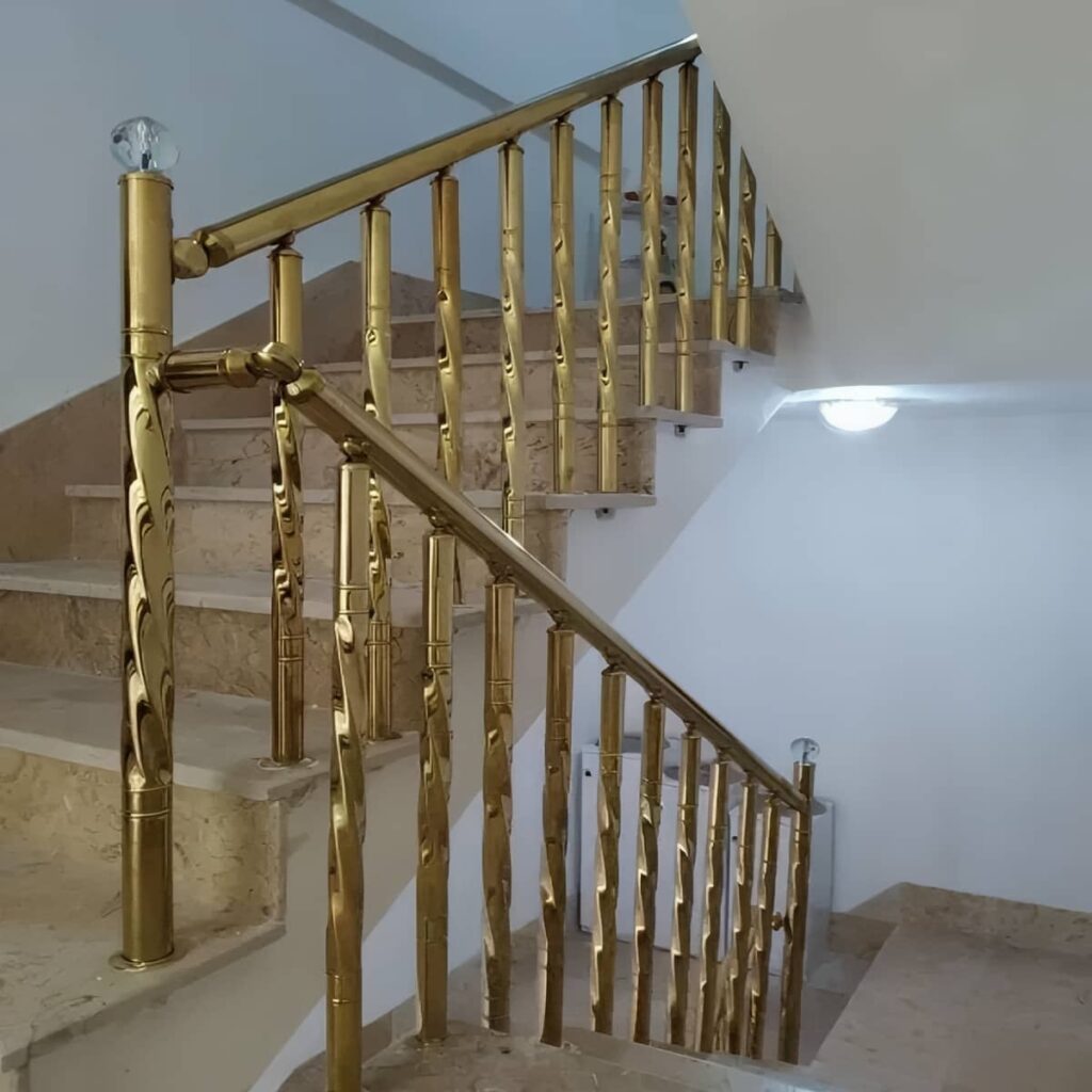 نرده استیل بالکن با طراحی مدرن