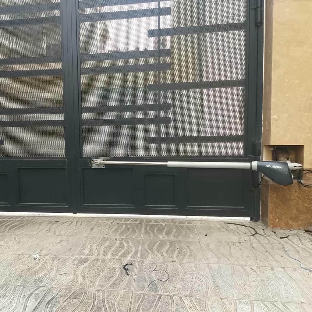 جک دو لنگه سفارشی با قطعات مقاوم فلزی