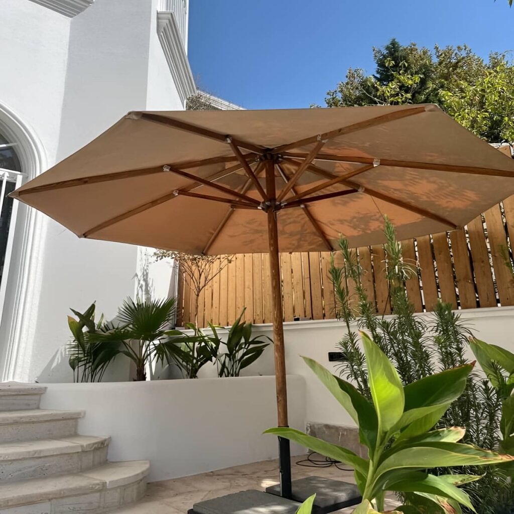 سایبان تراس رنگ هماهنگ نما