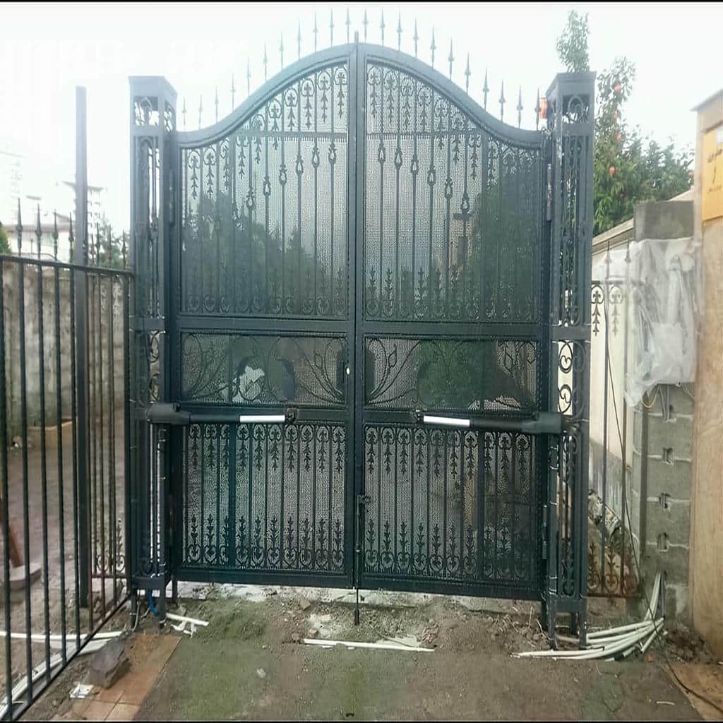 جک درب پارکینگ بازویی در بجنورد با کنترل ورودی خودرو