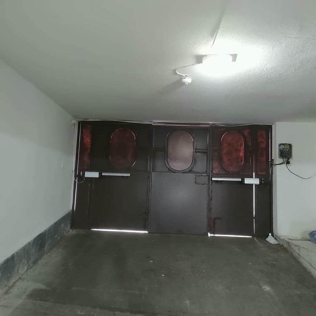 جک پارکینگی سمنان برای ورودی ساختمان مسکونی
