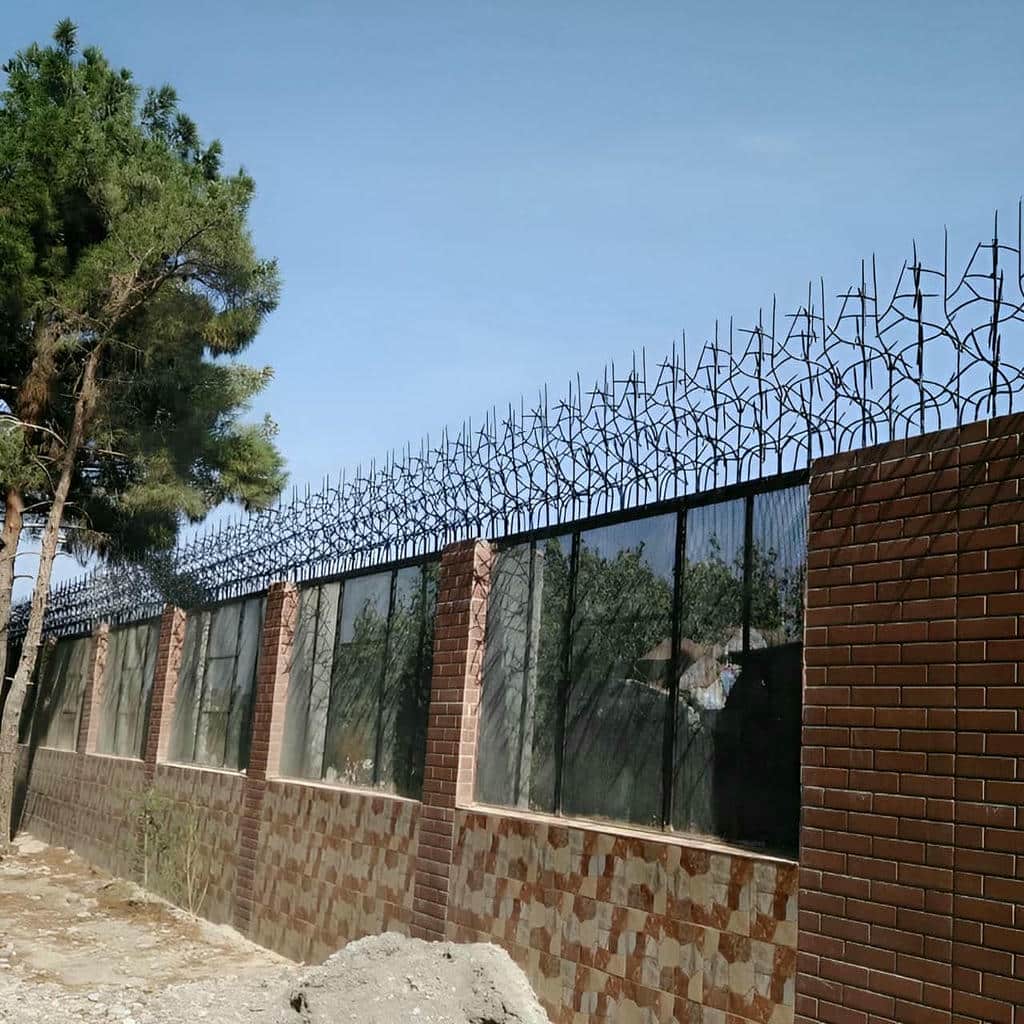 حفاظ دیوار شاخ گوزنی خرم آباد نمای فلزی