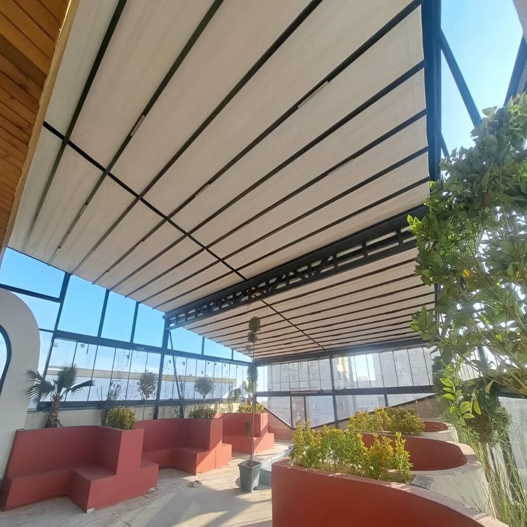 سازه آلومینیومی سایبان متحرک ورودی