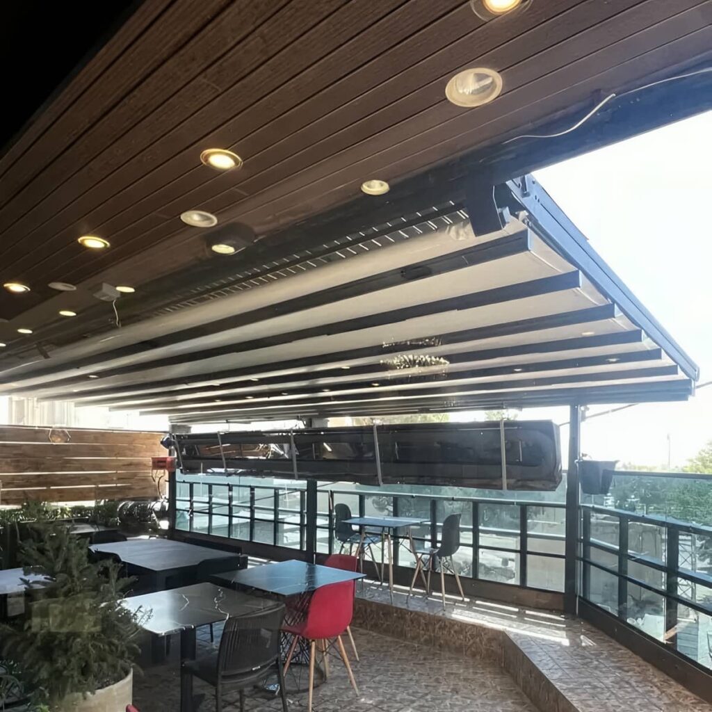 سایبان بازویی پارکینگ با رنگ سفید سایبان بازویی پارکینگ با رنگ سفید