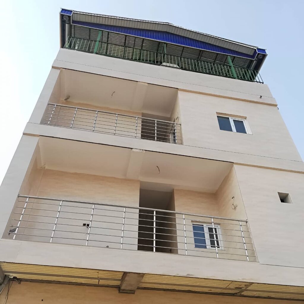 نرده بالکن فلزی تبریز با طراحی مدرن