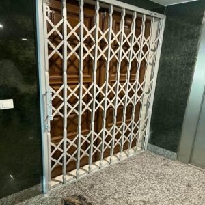مرکز فروش حفاظ درب آکاردئونی در استان یزد