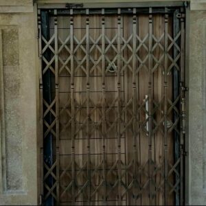 مرکز تخصصی حفاظ درب آکاردئونی در اردبیل و حومه
